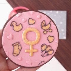 Kız Bebek Doku Kabartma Baskı