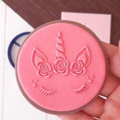 Gül Unicorn Kabartma Baskı