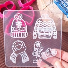 Kış Kıyafetleri Kabartma Baskı Set