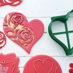 Asymmetric Heart cookie cutter