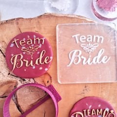 3 Boyutlu ''Team Bride'' 1 Şeker Hamuru Kabartma Baskı Kalıbı - Bekarlığa Veda Partisi, Kına ve Gelin Hamamı Kurabiyeleri İçin