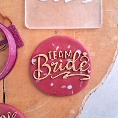 3 Boyutlu ''Team Bride'' 2 Şeker Hamuru Kabartma Baskı Kalıbı - Bekarlığa Veda Partisi, Kına ve Gelin Hamamı Kurabiyeleri İçin