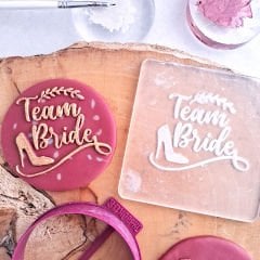 3 Boyutlu ''Team Bride'' 3 Şeker Hamuru Kabartma Baskı Kalıbı - Bekarlığa Veda Partisi, Kına ve Gelin Hamamı Kurabiyeleri İçin
