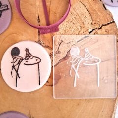 Balonlu Florks Çöp Kadın