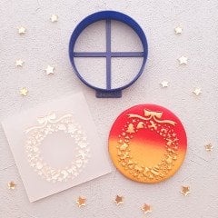 Yılbaşı Simgeleri Çelenk Kabartma Baskı