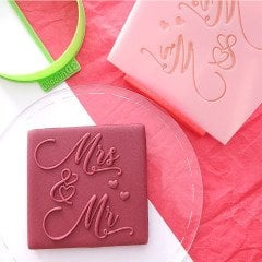 Mrs & Mr Kabartma Baskı