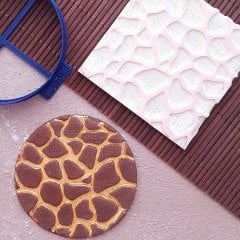 Zürafa Doku (Geniş) Kabartma Baskı - 1