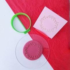 Çelenk Çerçeve-1 Kabartma Baskı