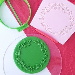 Yılbaşı Çelenk Çerçeve Kabartma Baskı