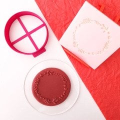 Kalpli Çelenk Çerçeve Kabartma Baskı